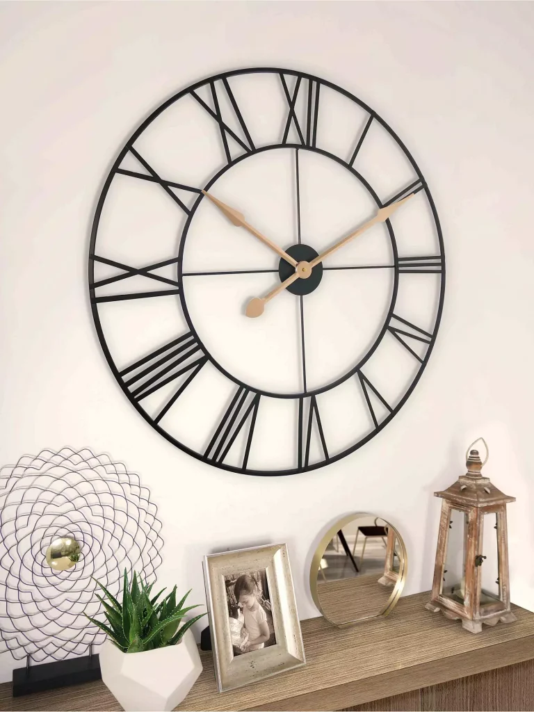 Chic Style Collective | 6 Simple French Home Style Interior Ideas. 238591864alt2