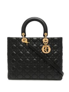 Chic Style Collective | 5 French Fashion Brands and How They Transformed the World of Fashion 17289495 35699928 1000