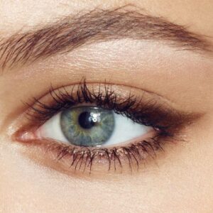 Chic Style Collective | 10 New Makeup Trends 2022. Charlotte Tilbury The Classic Shimmering Brown