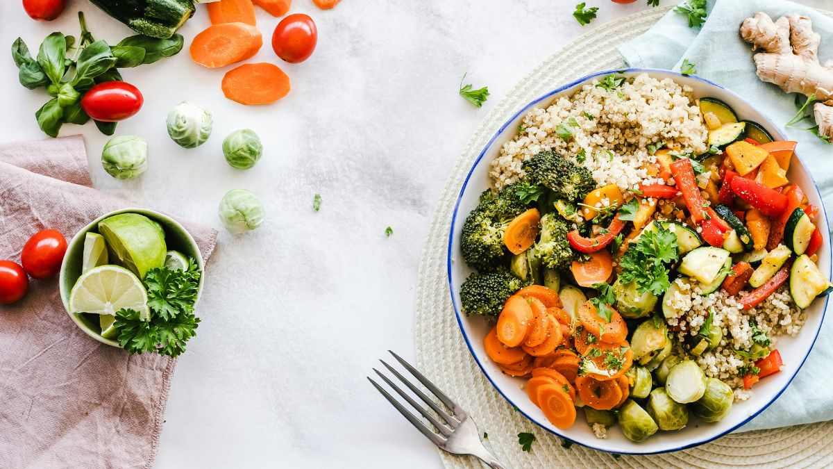 Chic Style Collective | Spice Up Your Kitchen: 12 Easy to Cook Mediterranean Diet Recipes easy Mediterranean diet recipes.
