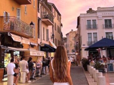 Visit the celebrity hot spots in St Tropez
