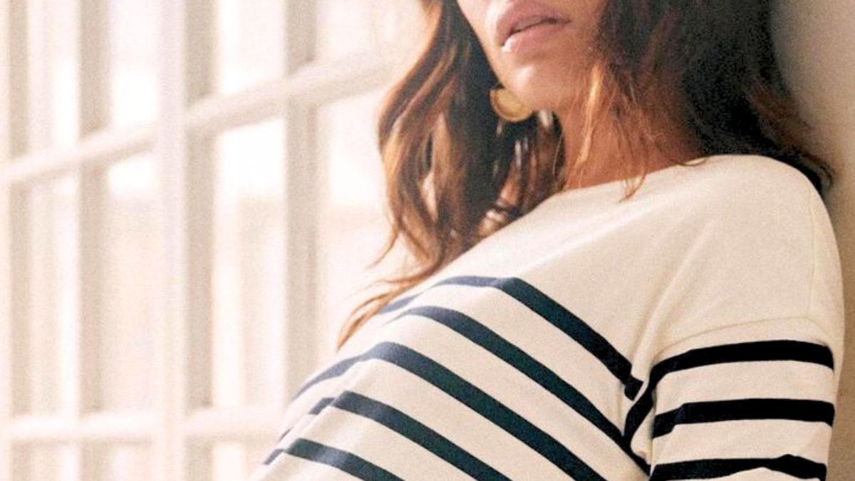 Chic Style Collective | Why Every Fashionista Needs a Stripe Breton Top in Their Wardrobe stripe Breton top