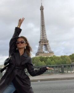 Chic Style Collective | Pack for Paris: 6 Essentials to Pack for a Weekend Away in the City of Love Pack for Paris weekend away