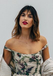 Incorporating Effortless Hair and Makeup