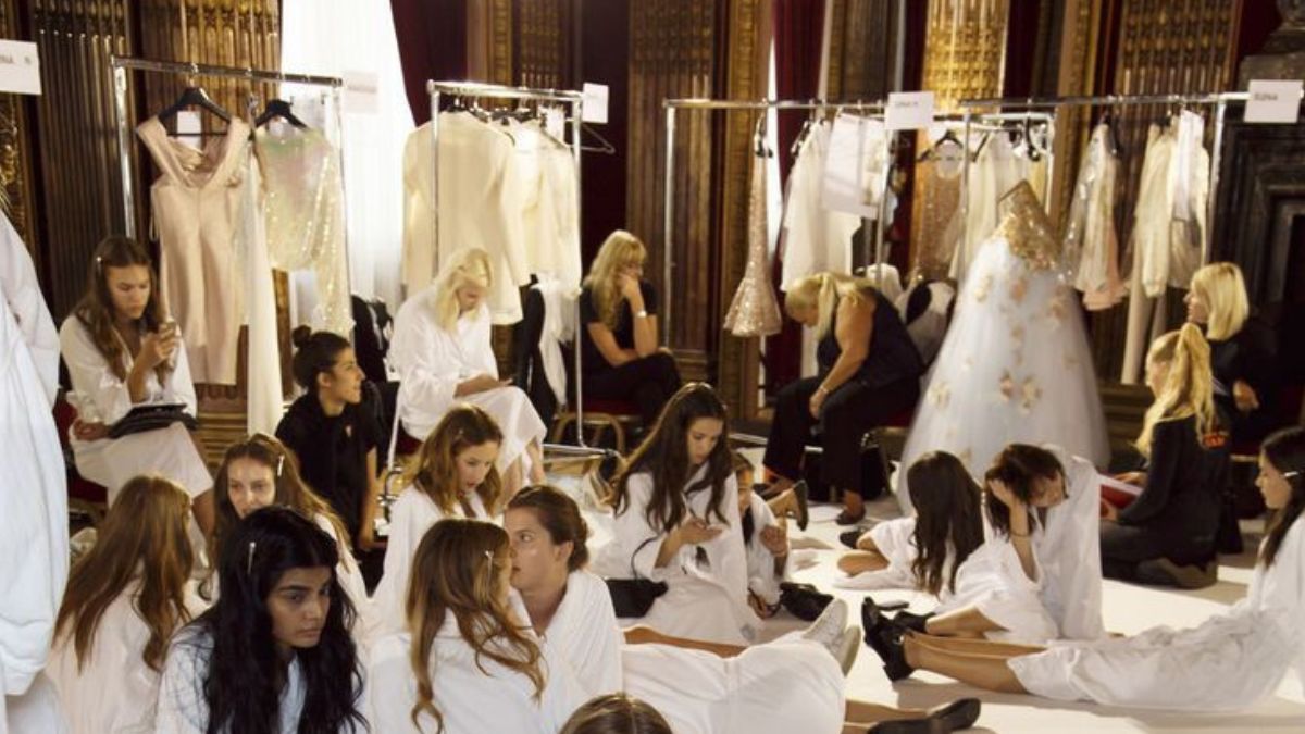 Chic Style Collective | London Fashion Week Beauty Secret that Pat McGrath and Charlotte Tilbury Swear By London Fashion Week Beauty