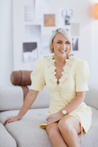Chic Style Collective | 10 Questions with Kelly Lundberg Personal Branding Strategist, Keynote Speaker and Author Kelly Lundberg