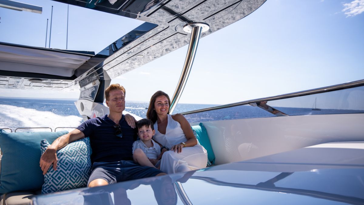 Meros Yachtsharing [Luxury Lifestyle Awards]