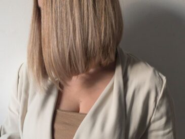 How to Style a Bob with Fine Hair [Canva]
