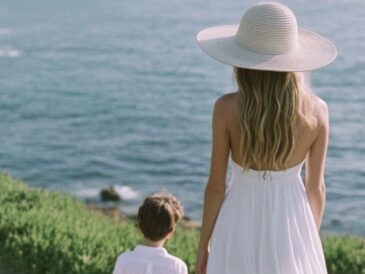 French Riviera style [Etsy]