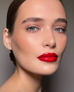 Luxury makeup trends