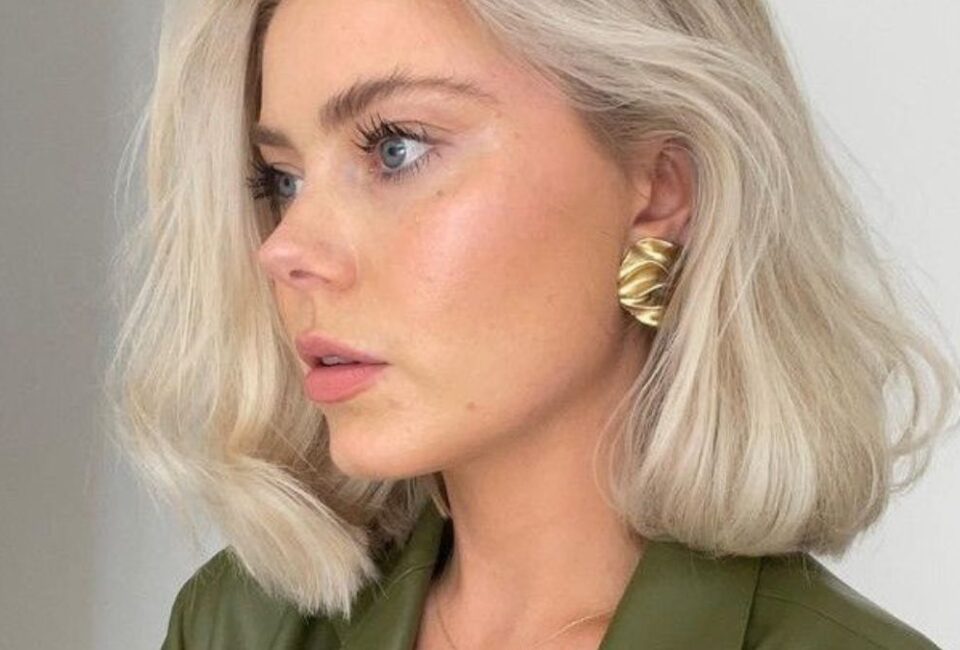 The Monaco Bob [@laurajadestone]
