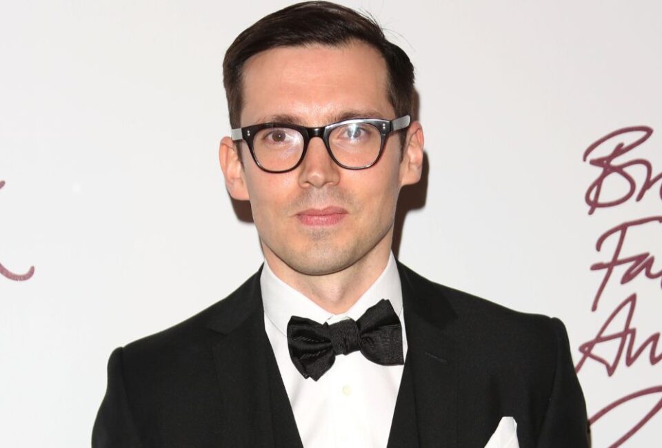 Erdem Moralıoğlu Erdem book [Shutterstock]