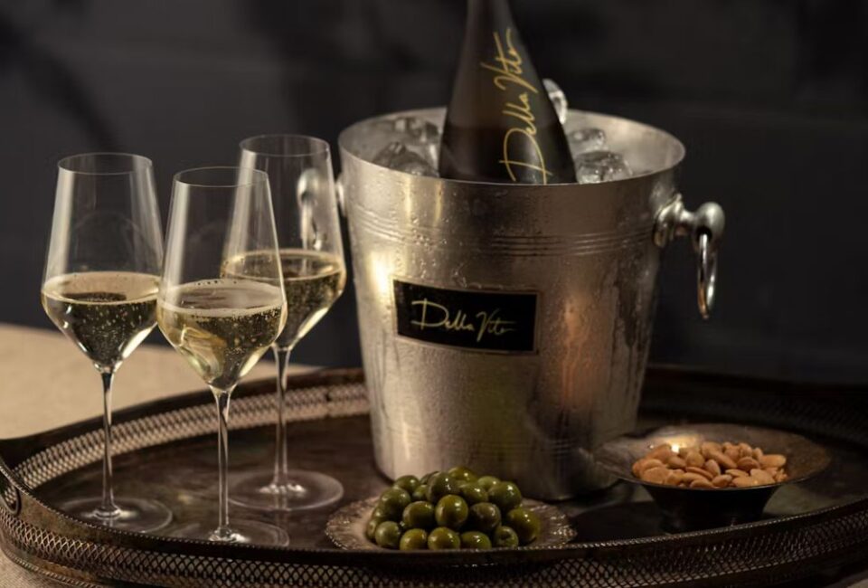Chic Style Collective | Della Vite Collaboration With Nobody’s Child Bring Italian Aperitivo Culture for London Fashion Week Della Vite collaboration with Nobody's Child