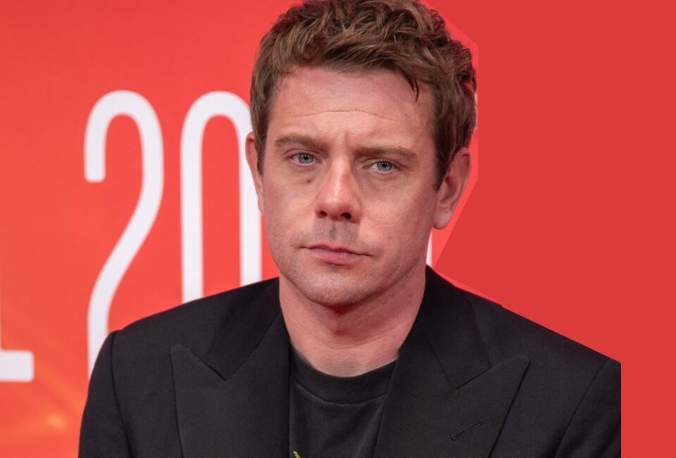 Who is Jonathan Anderson and What is His Net Worth? [Shutterstock]