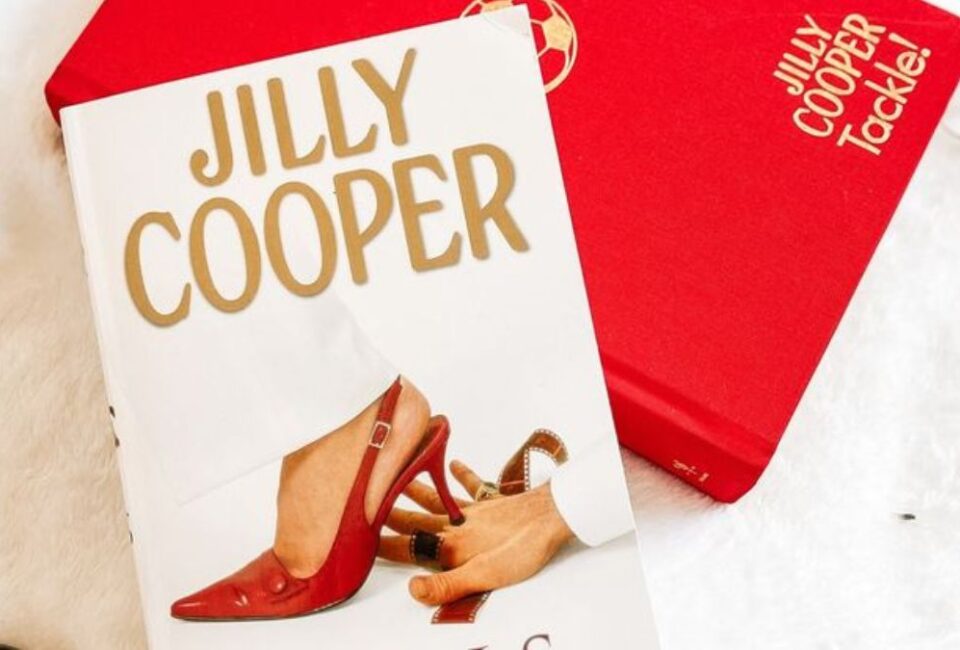 Dame Jilly Cooper Dies