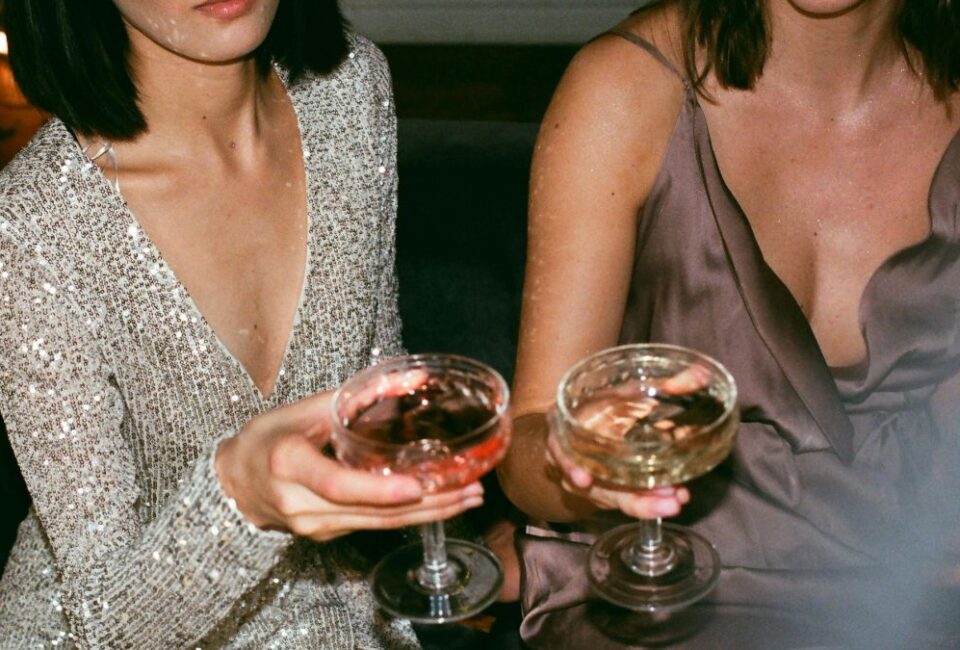 Elegant Home Cocktails [Pexels]