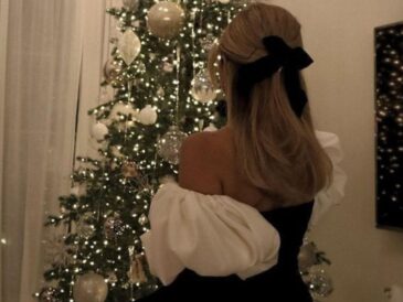 Old Money Christmas Aesthetic
