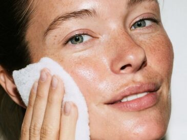 The Elemis Cleansing Balm [Canva]