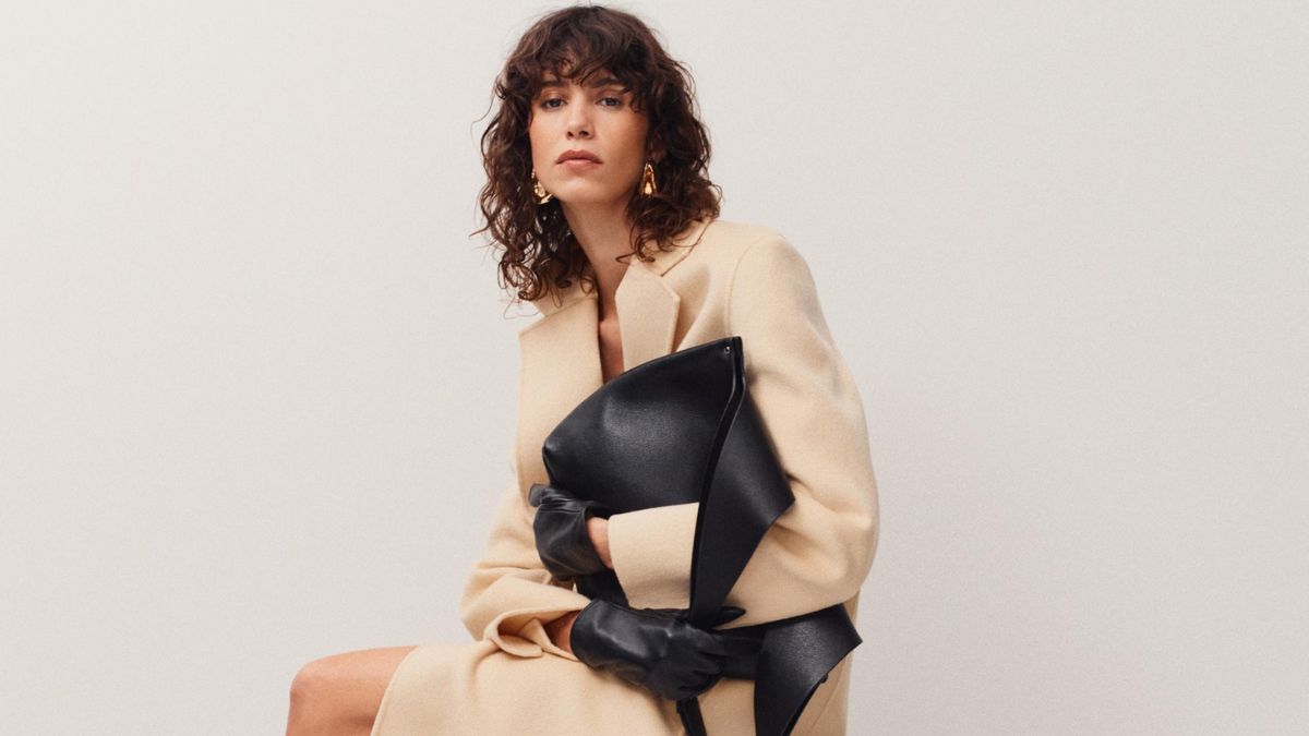 Who Owns Massimo Dutti? [Massimo Dutti]