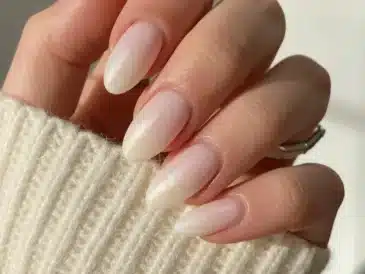 Cloud Dancer Nail Ideas [Canva]