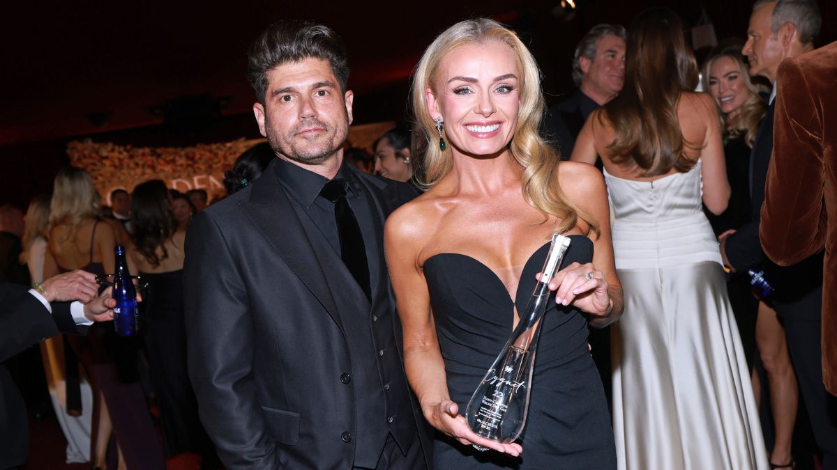 Katherine Jenkins [Golden Globes Cygnet Gin]