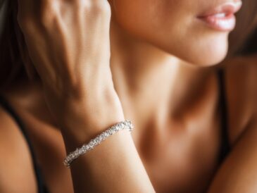 Minimal Fine Jewelry [Adobe]