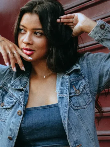 How to Wear Denim [Pexels]