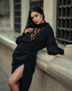 Chic Style Collective | The Complete Guide to Dark Feminine Style: Fashion, Beauty & Attitude pexels alipazani 32741475